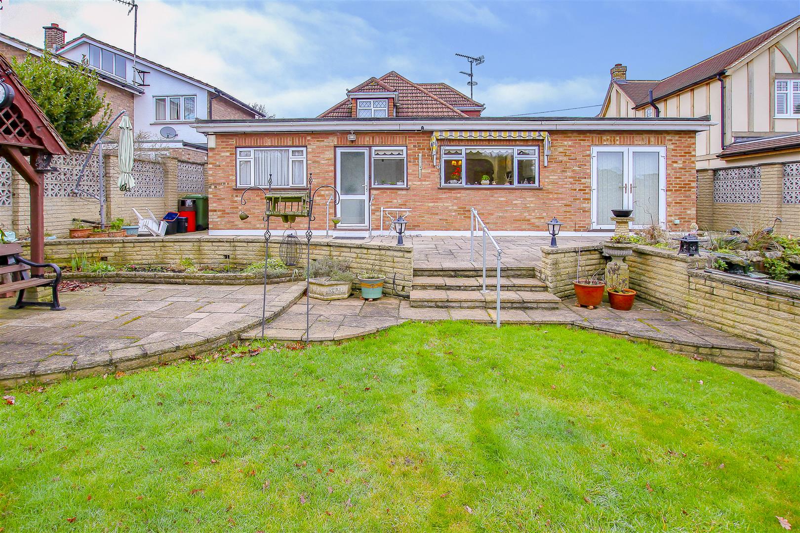 Hay Green Lane, Hook End, Brentwood Keith Ashton